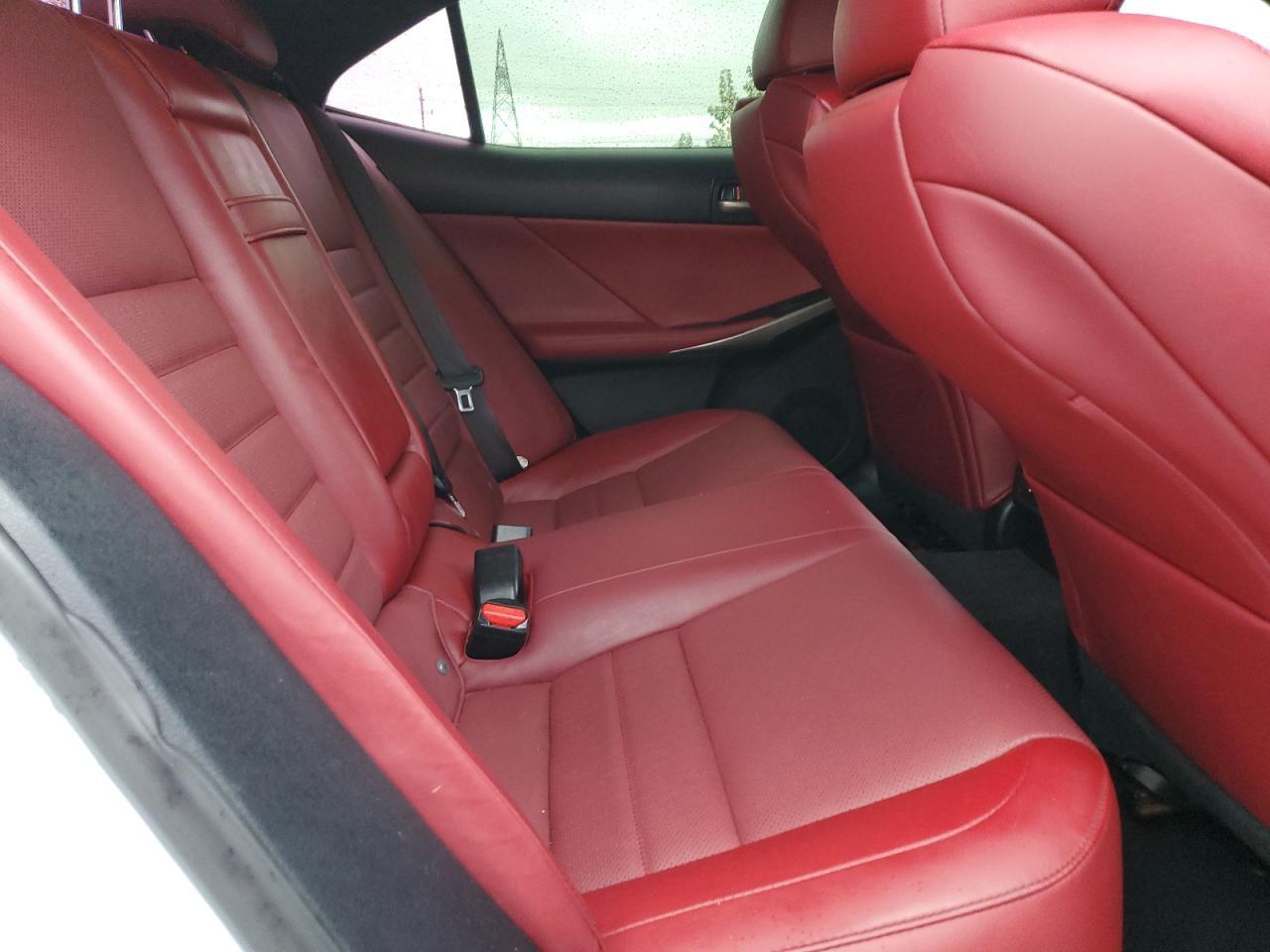 2019 LEXUS Is