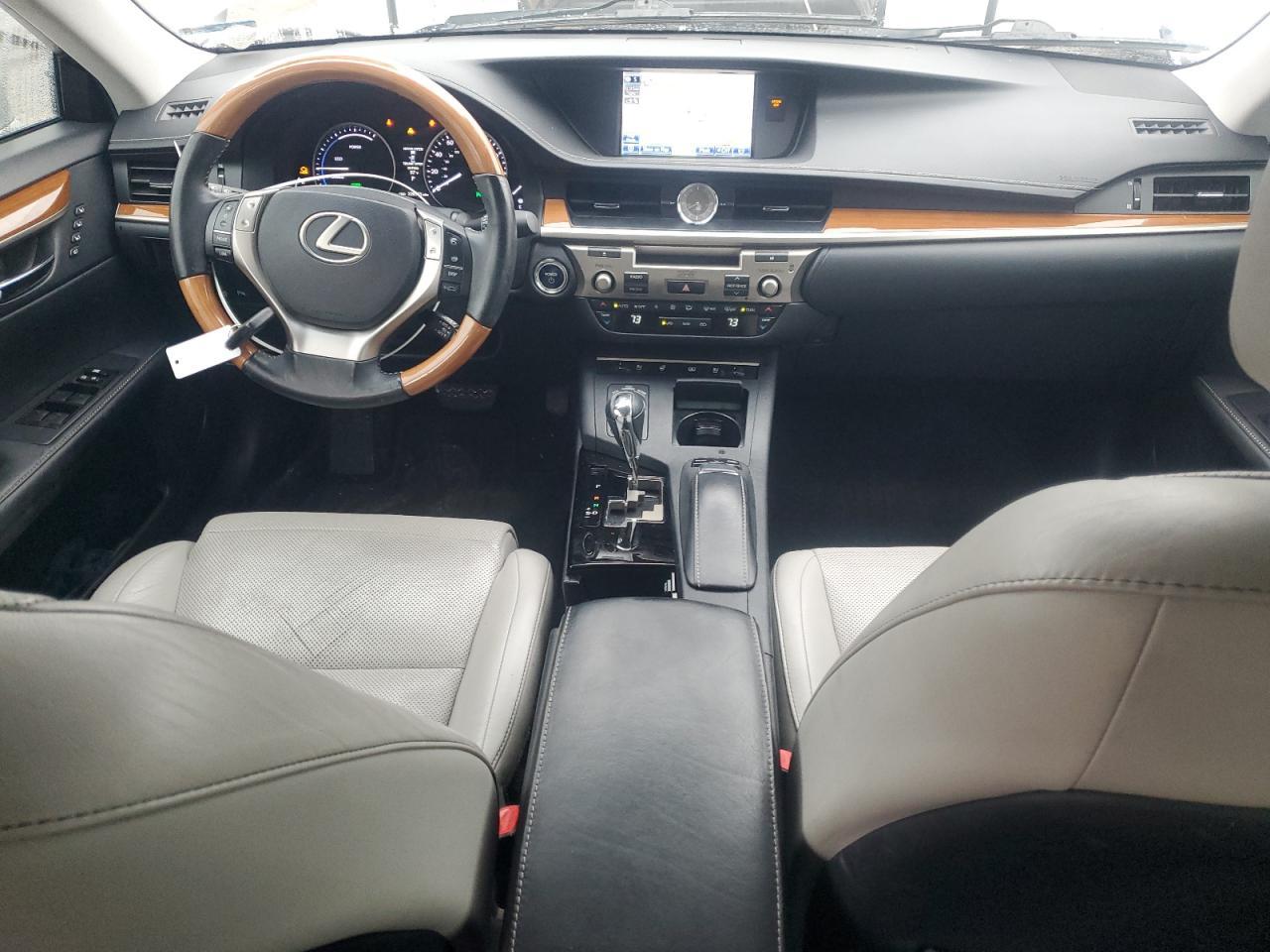2013 LEXUS ES 300H