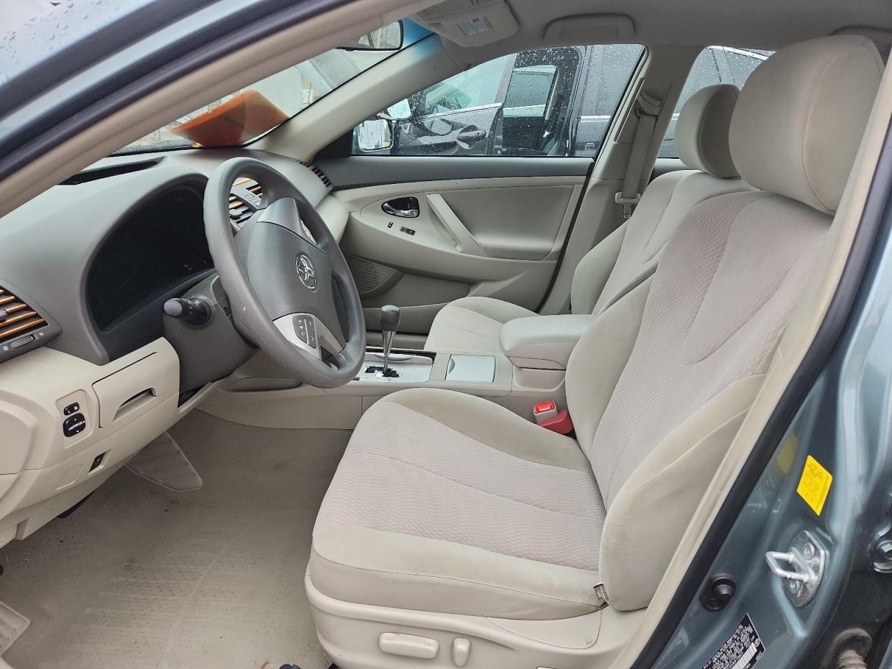 2011 TOYOTA CAMRY