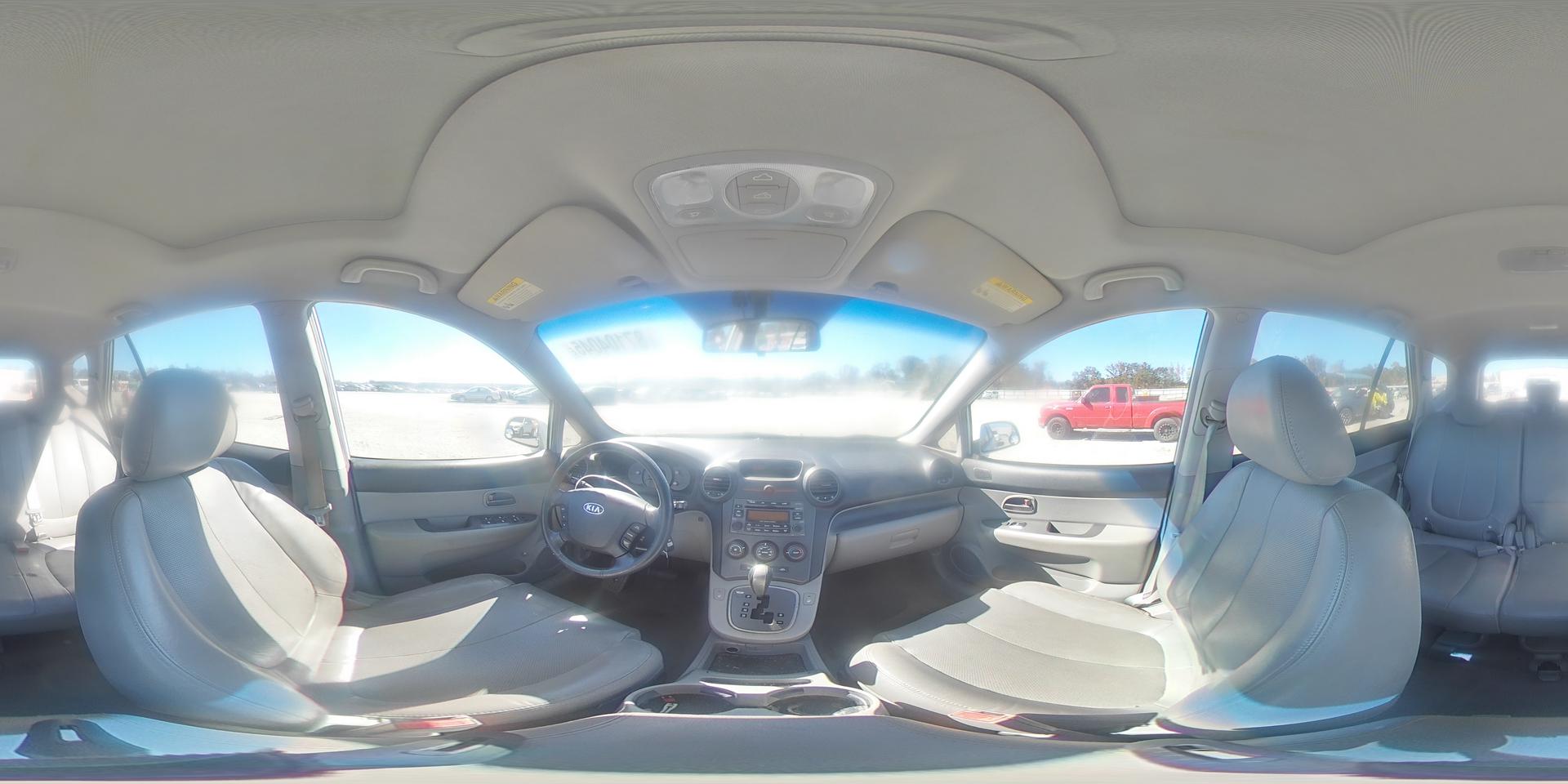 2007 KIA RONDO
