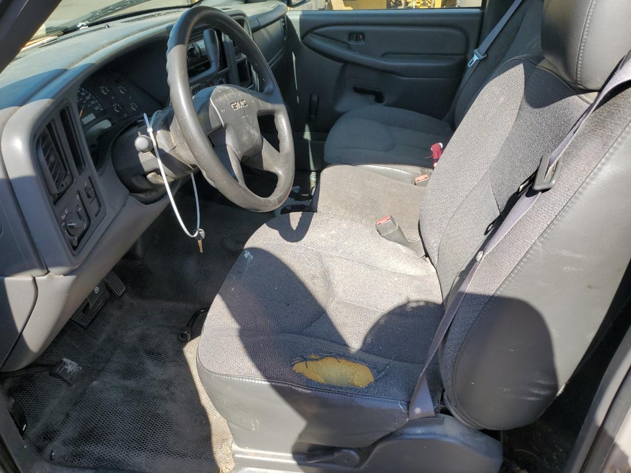 2005 GMC Sierra