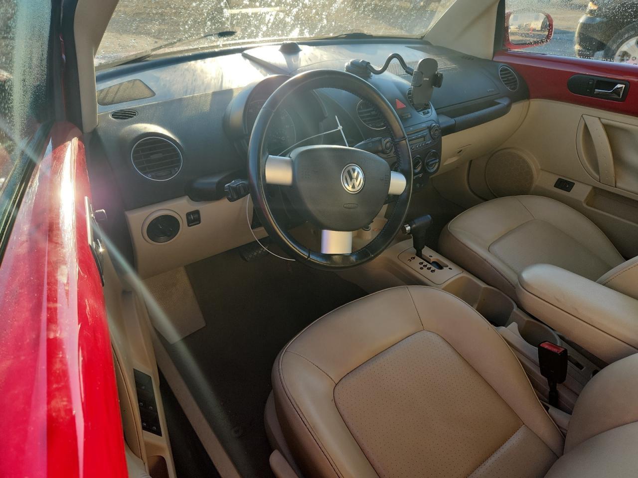 2009 VOLKSWAGEN Beetle
