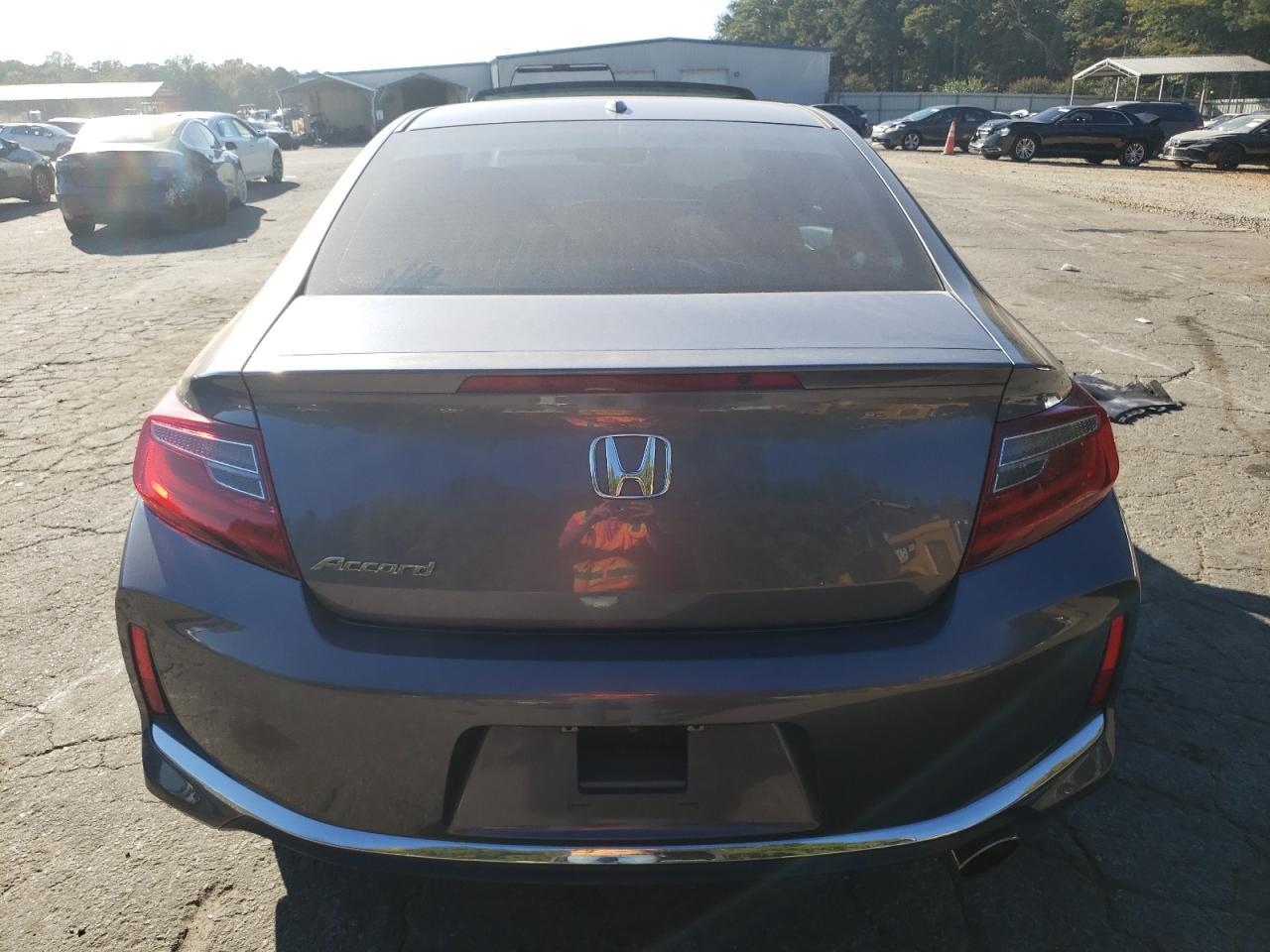 2016 HONDA ACCORD