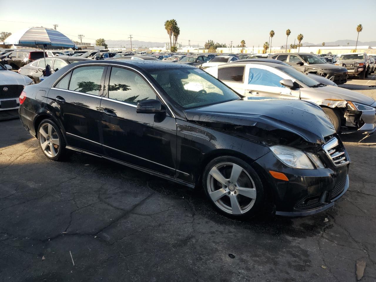 2011 MERCEDES-BENZ E-Class