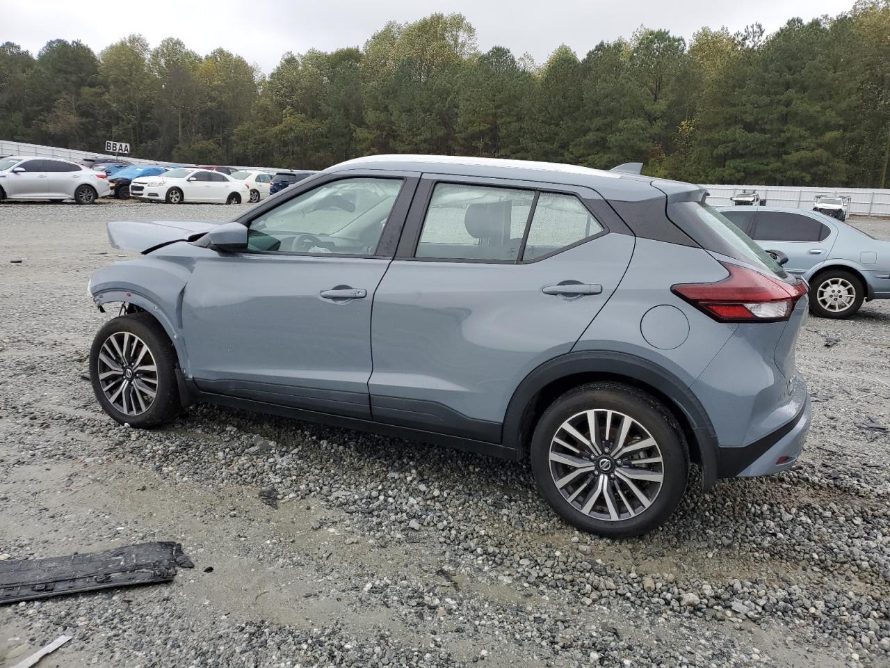2021 NISSAN KICKS
