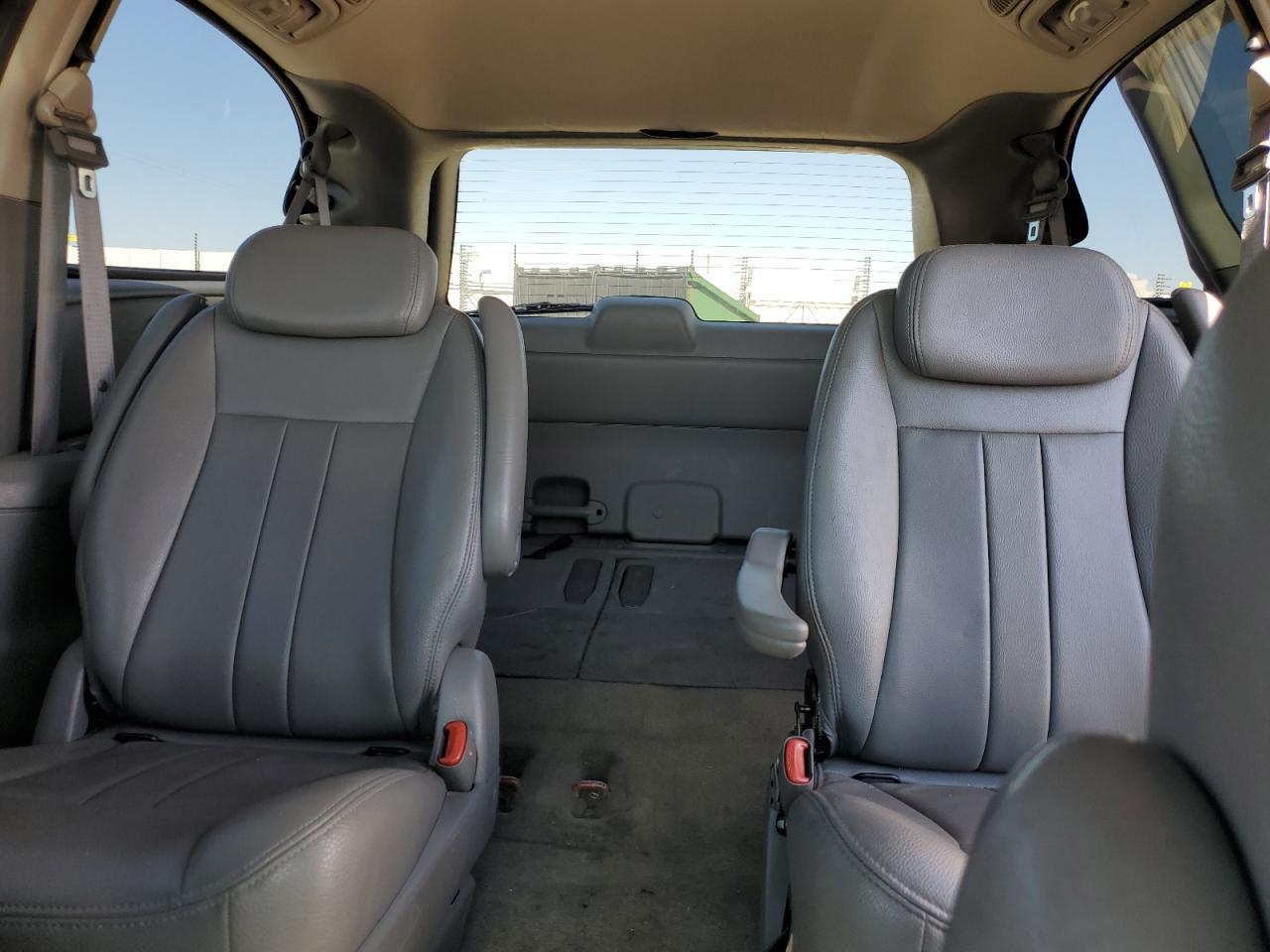 2006 DODGE GRAND CARAVAN