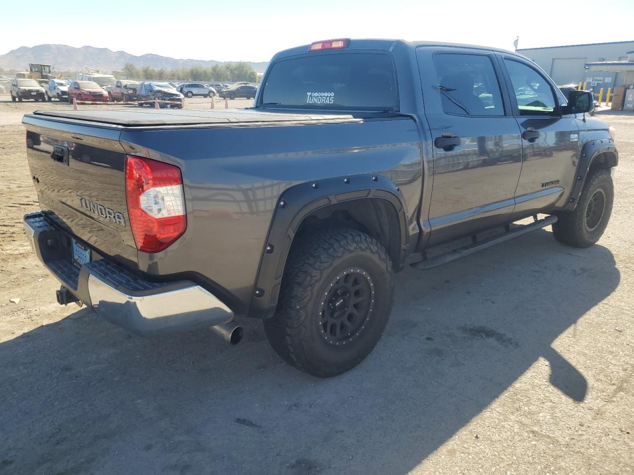 2016 TOYOTA TUNDRA
