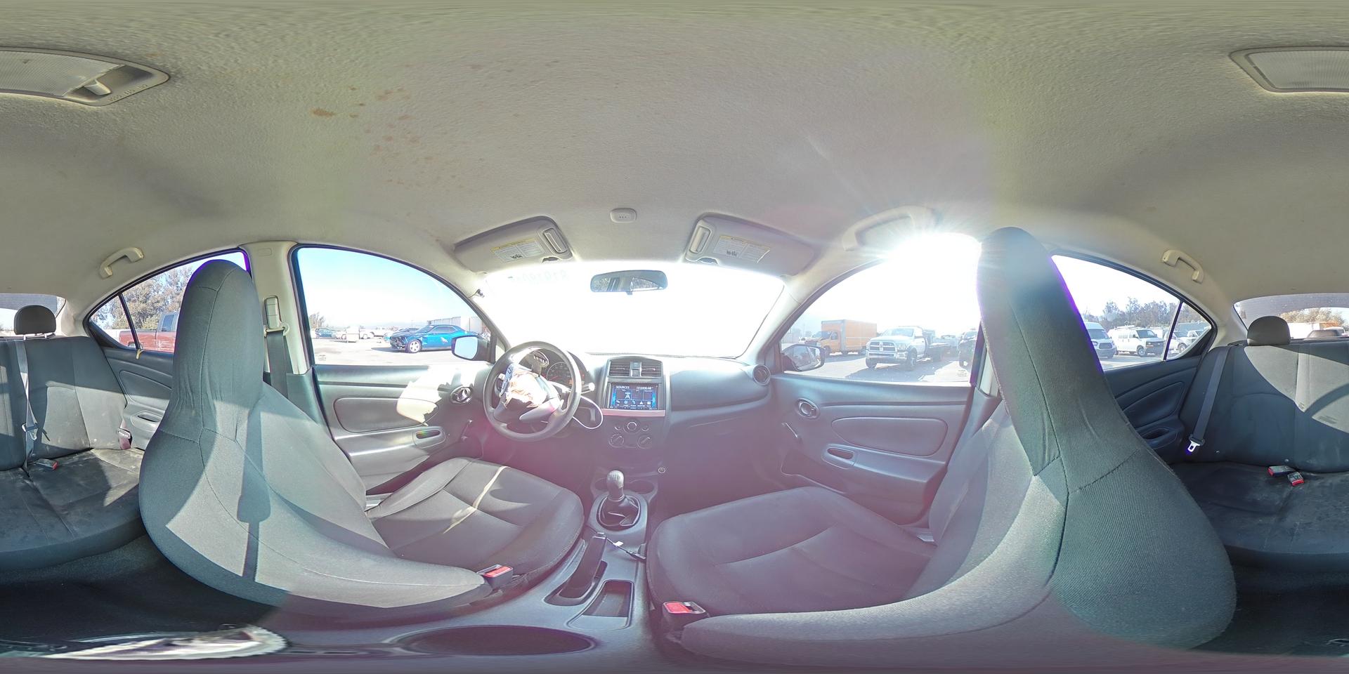 2017 NISSAN VERSA