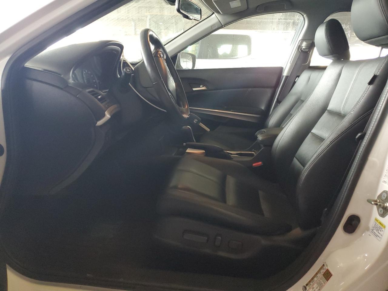 2015 HONDA Crosstour