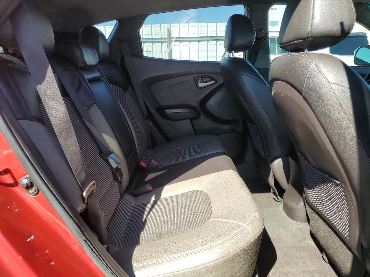 2012 HYUNDAI TUCSON