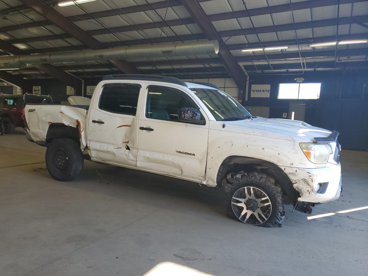 2014 TOYOTA TACOMA