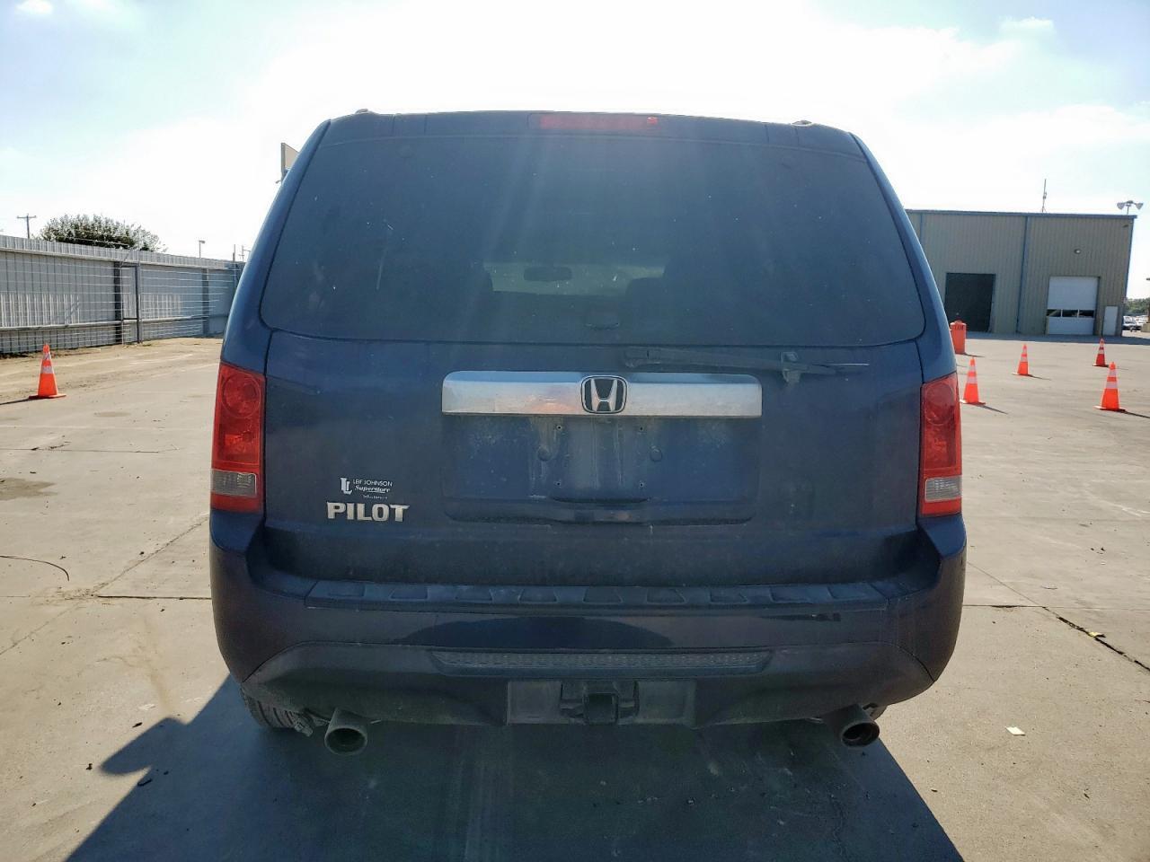 2015 HONDA PILOT
