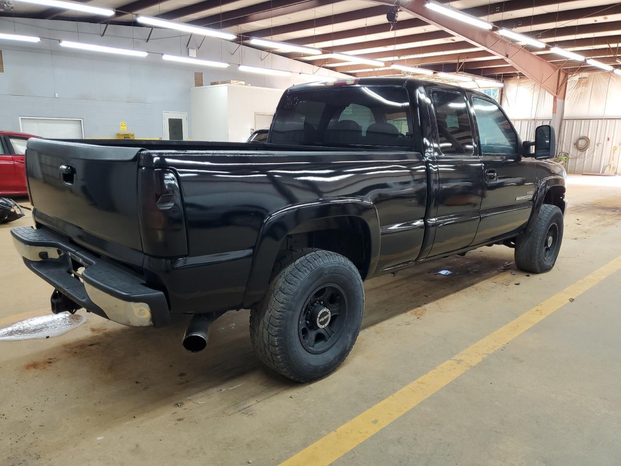 2003 GMC Sierra