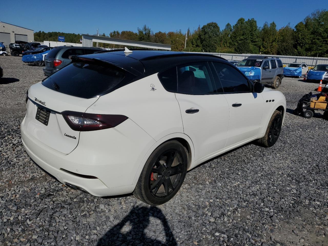 2017 MASERATI Levante