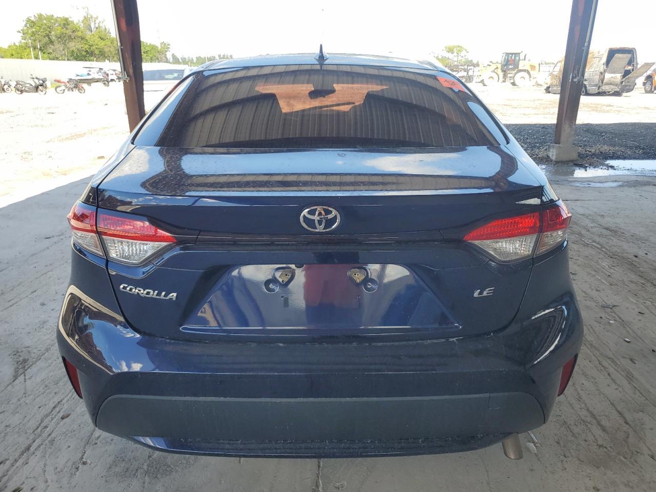 2021 TOYOTA COROLLA