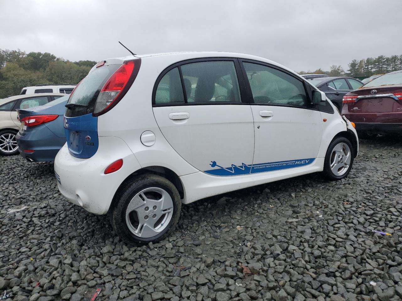 2012 MITSUBISHI Miev