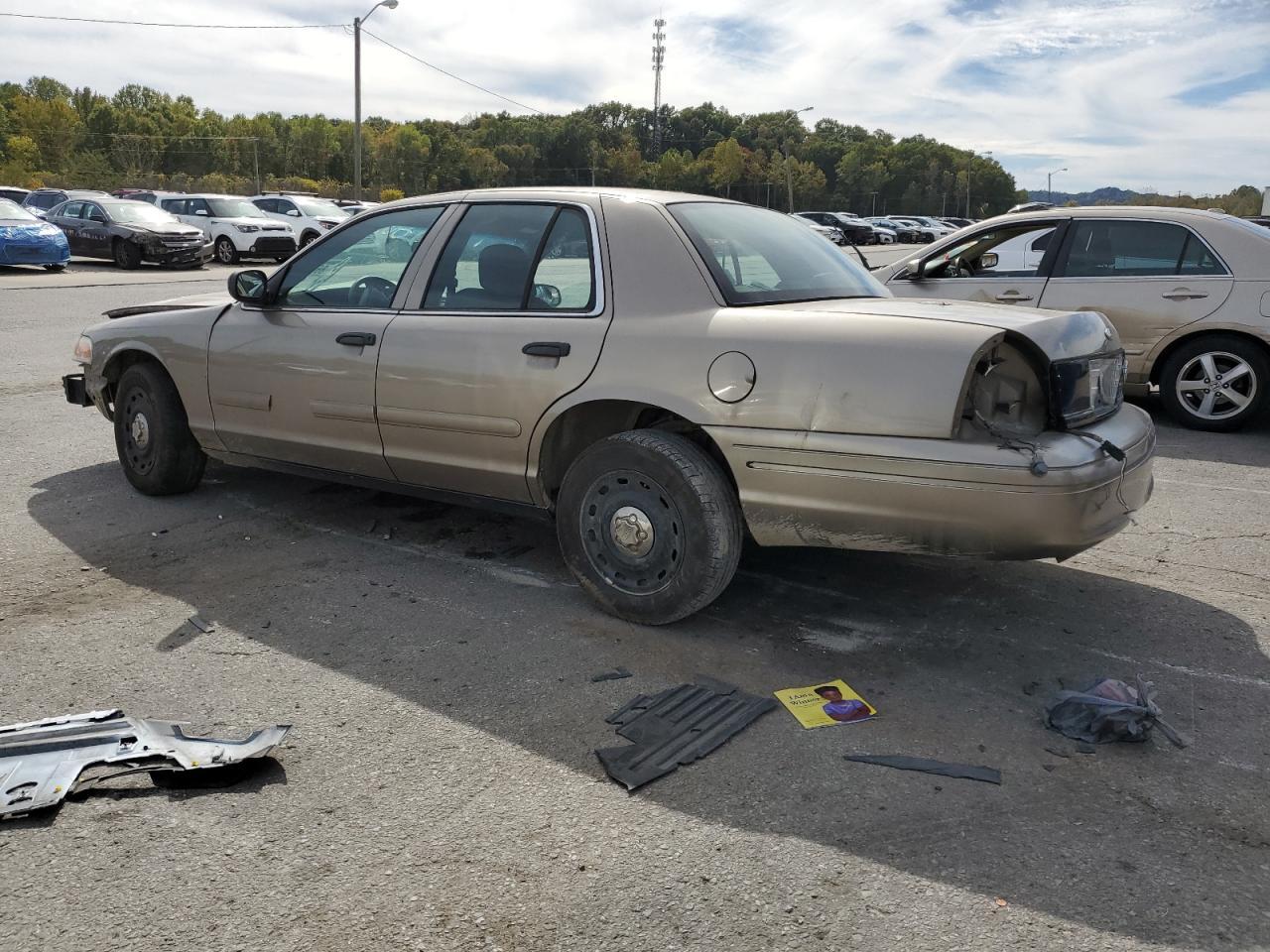 2004 FORD Crown Victoria