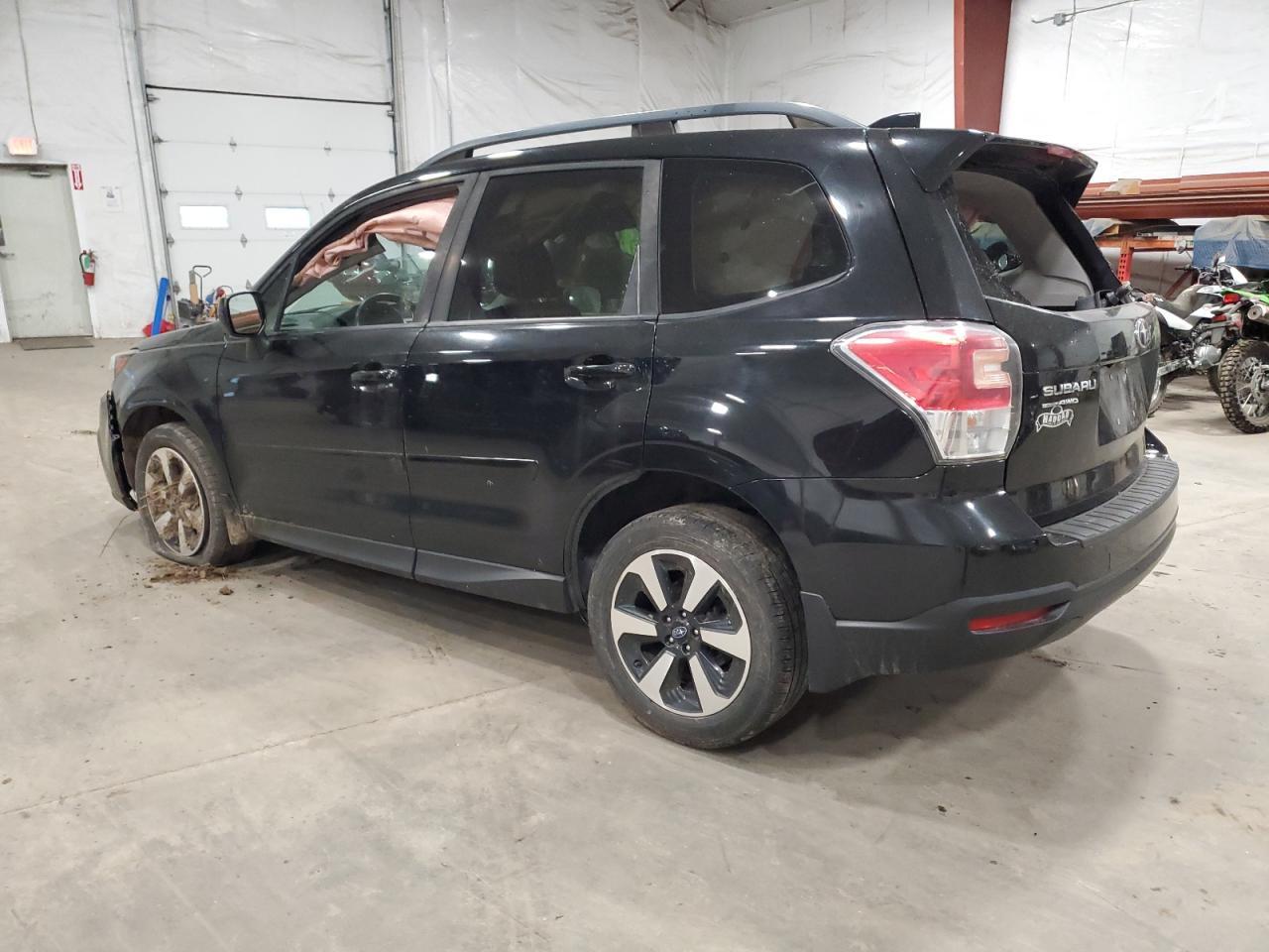 2017 SUBARU FORESTER
