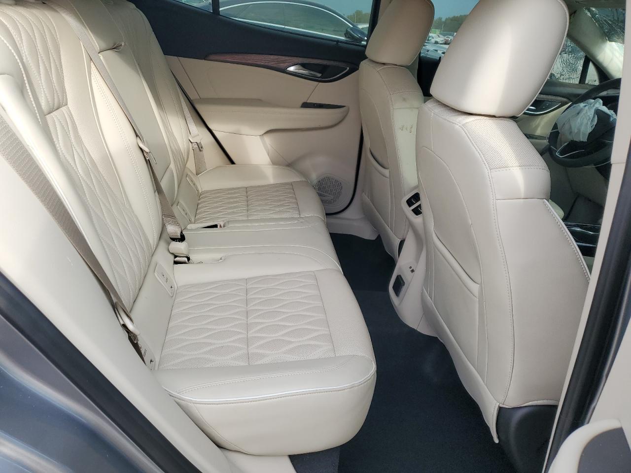 2022 BUICK Envision
