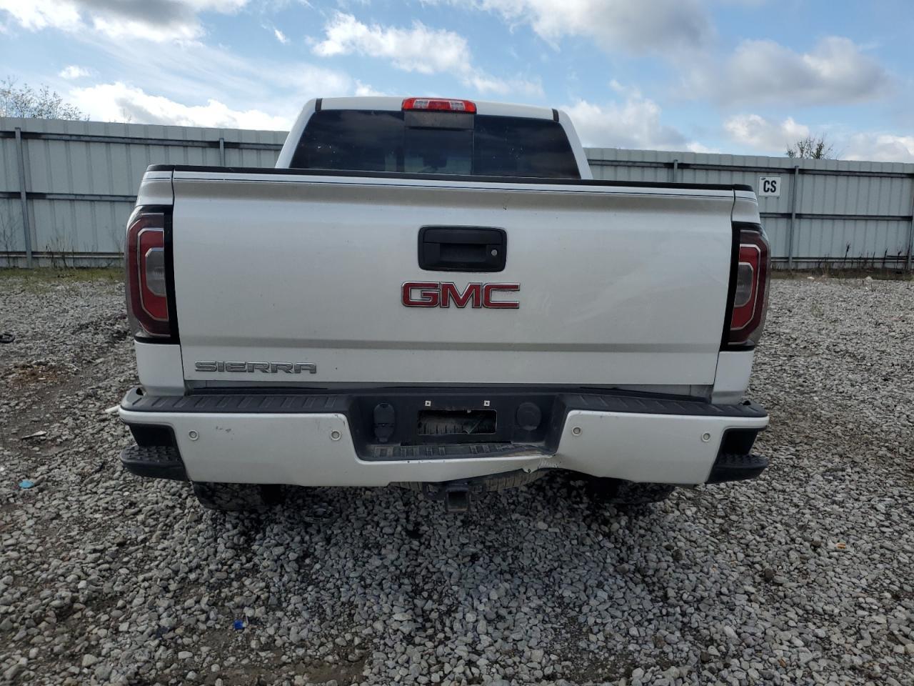 2018 GMC Sierra
