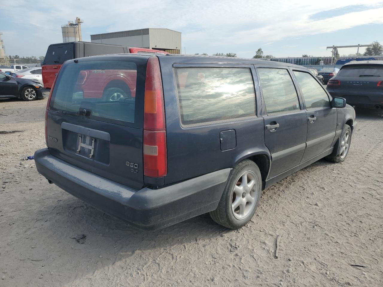 1996 VOLVO 850