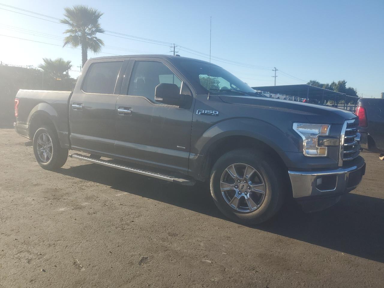 2015 FORD F-150