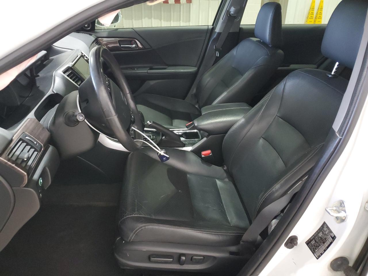 2017 HONDA ACCORD