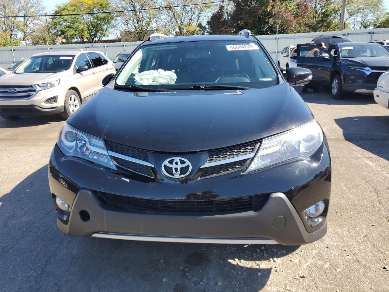 2015 TOYOTA RAV4