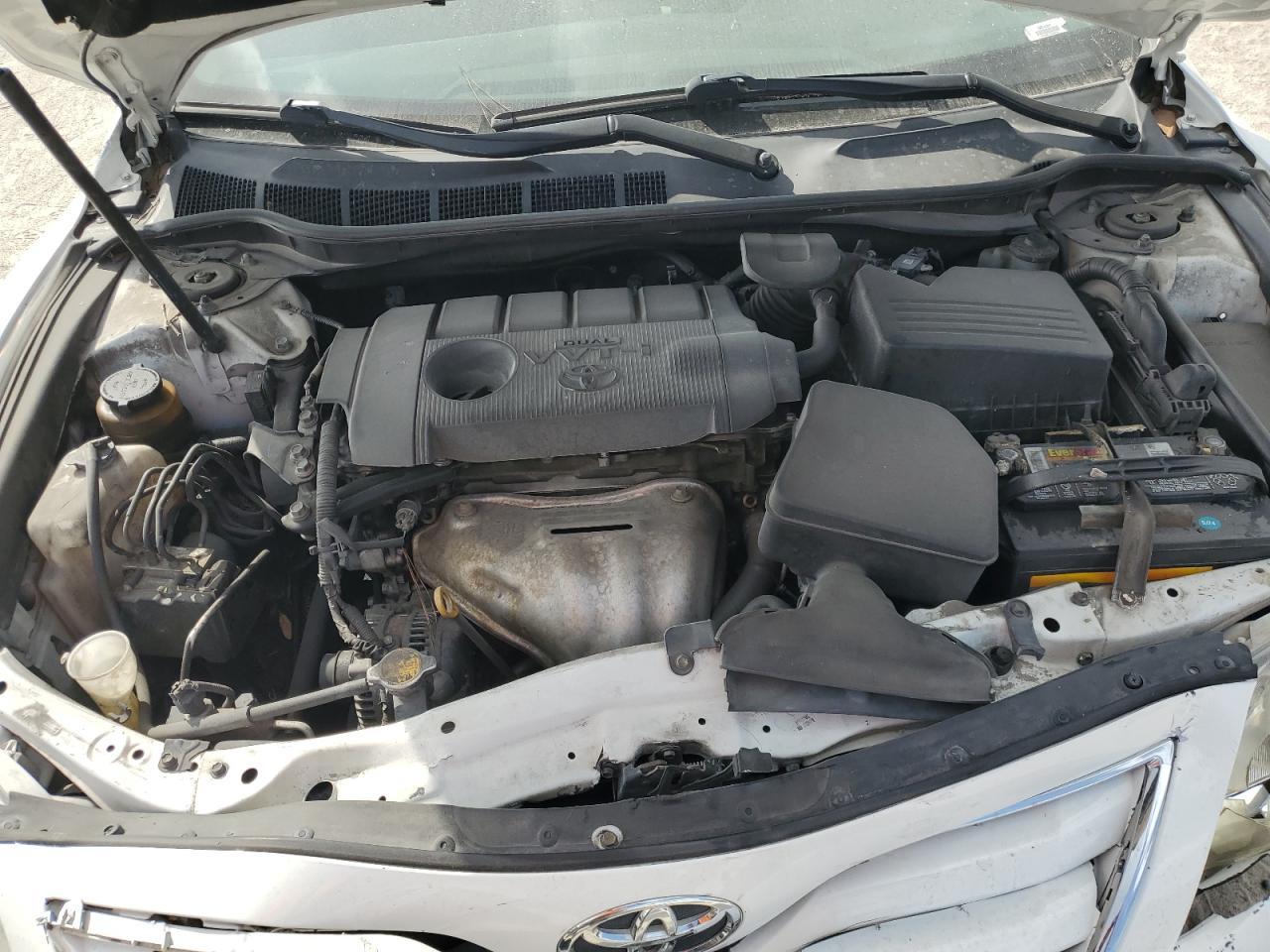 2011 TOYOTA CAMRY