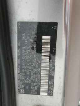 2005 TOYOTA Sequoia