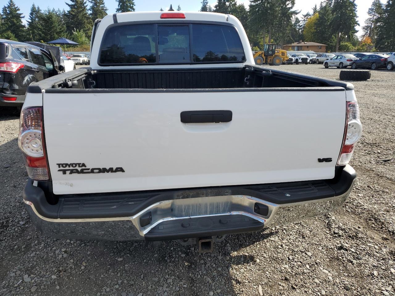 2012 TOYOTA TACOMA