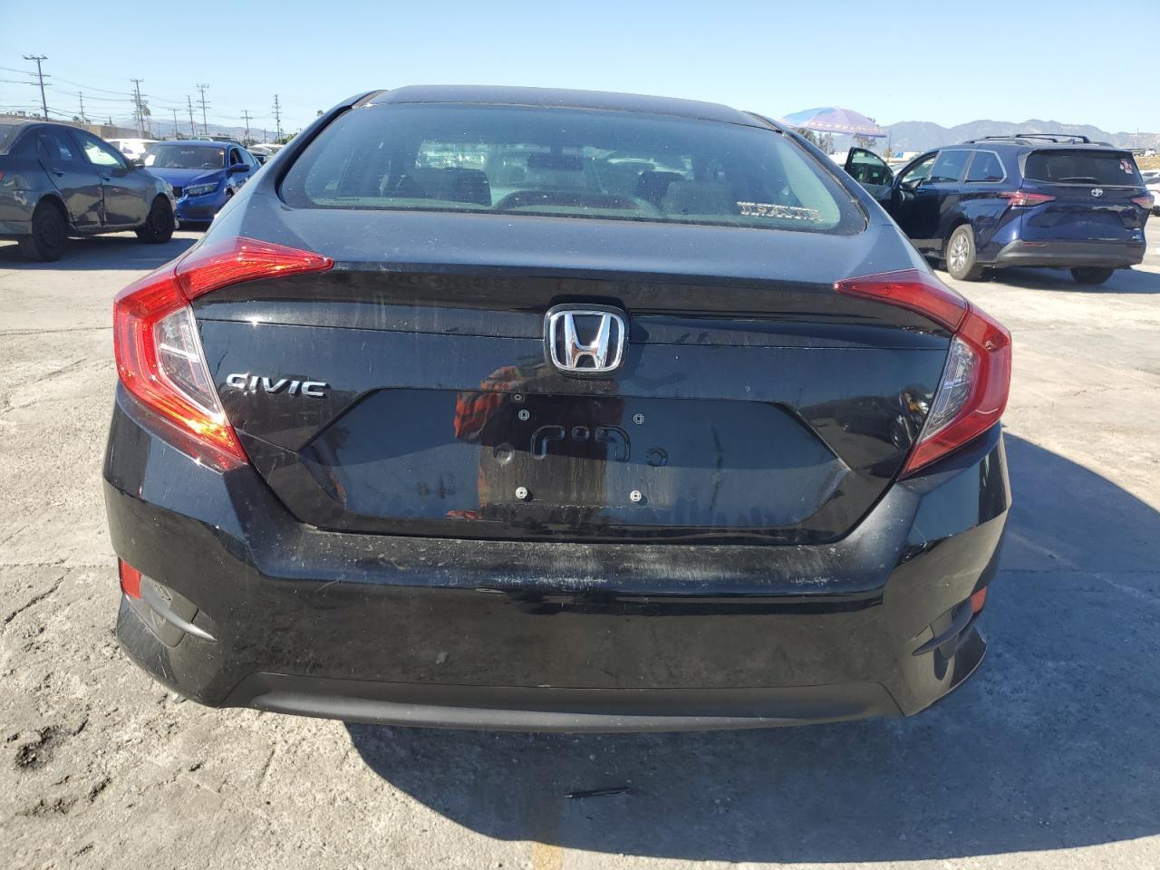 2016 HONDA CIVIC