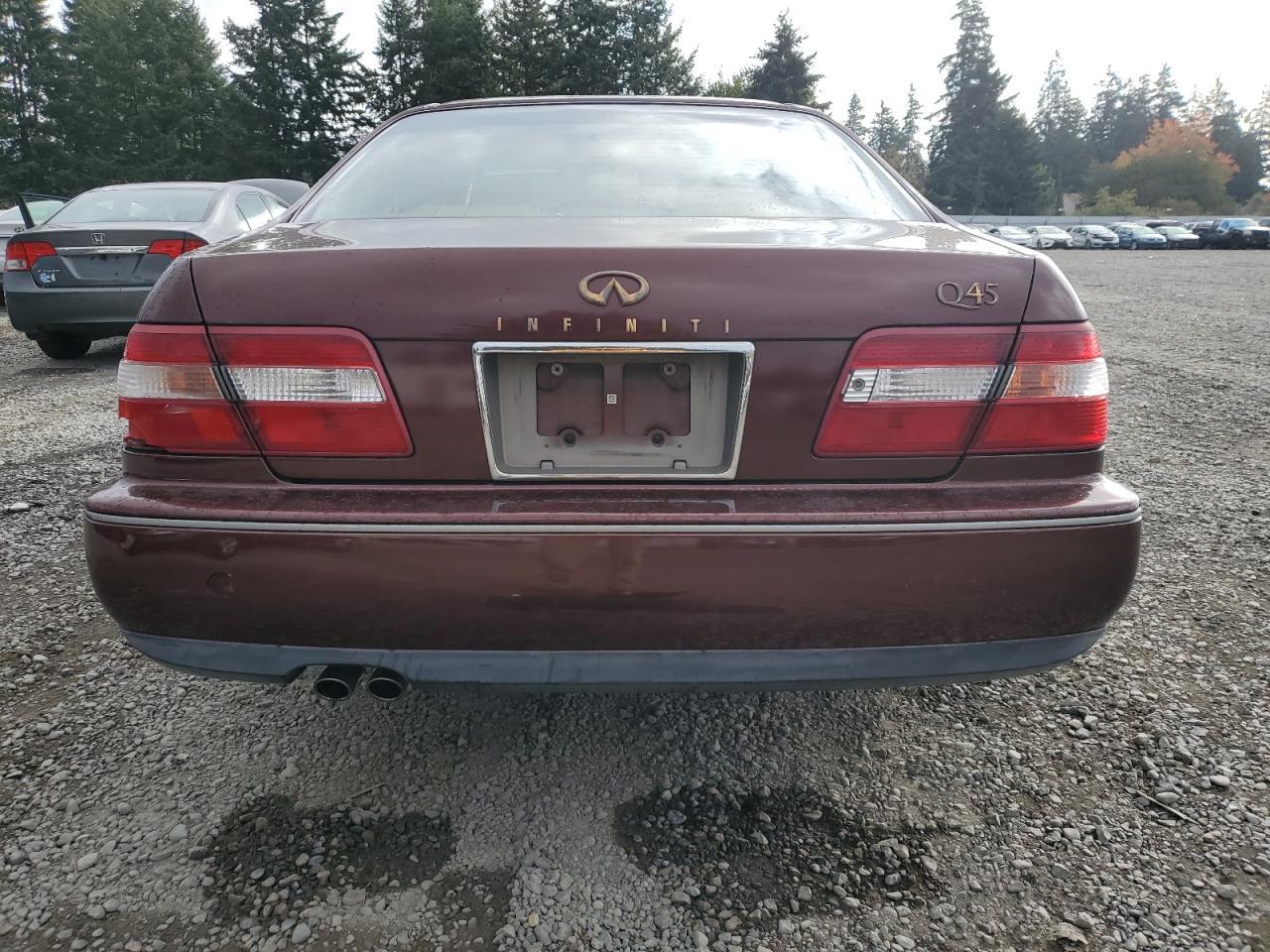 1997 INFINITI Q45