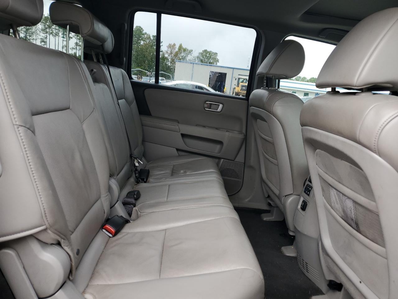 2011 HONDA PILOT