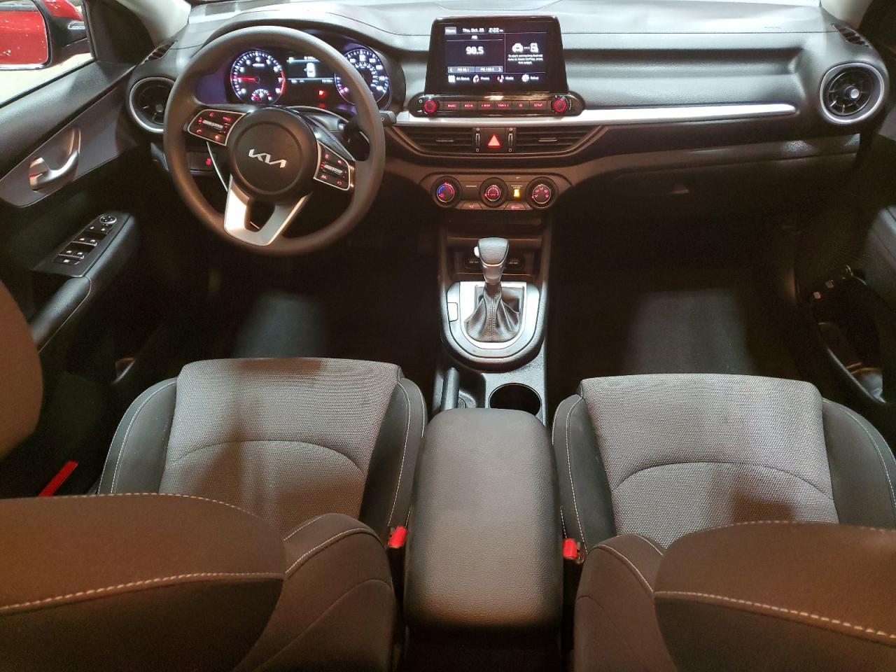 2023 KIA FORTE