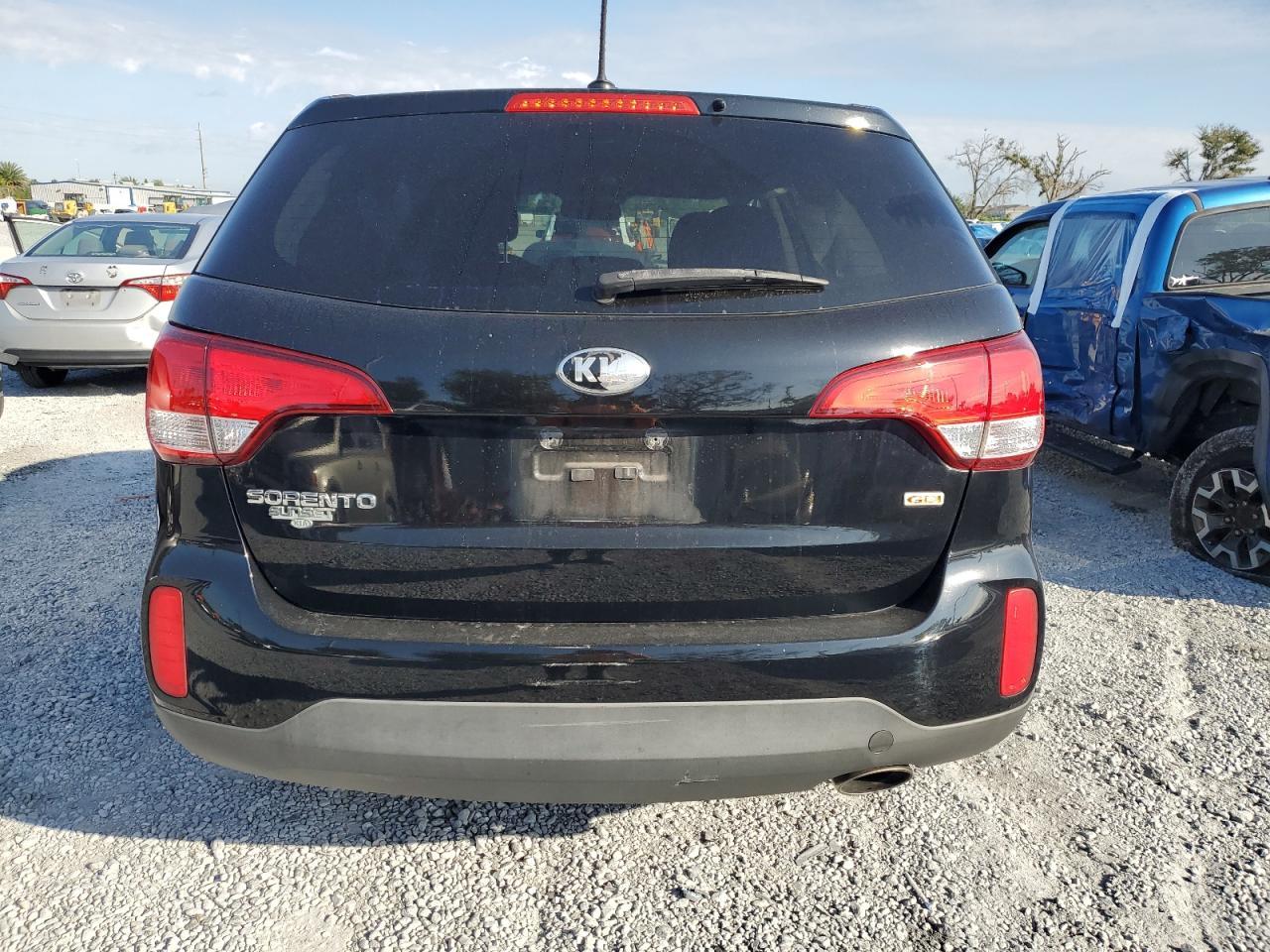 2014 KIA SORENTO