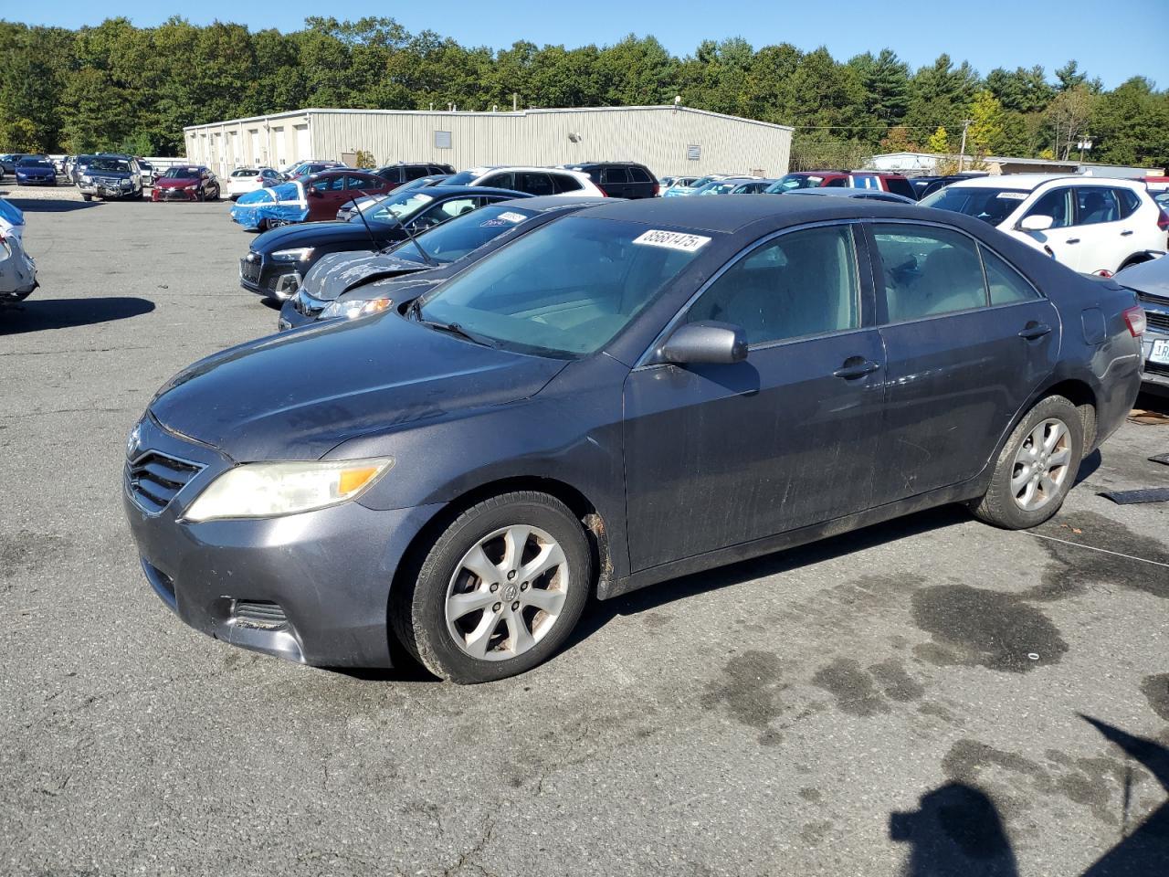 2011 TOYOTA CAMRY