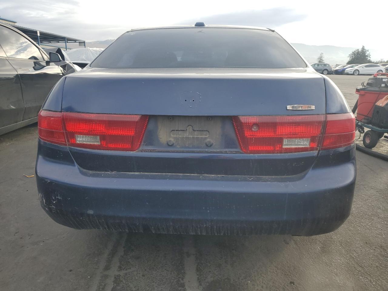 2004 HONDA ACCORD