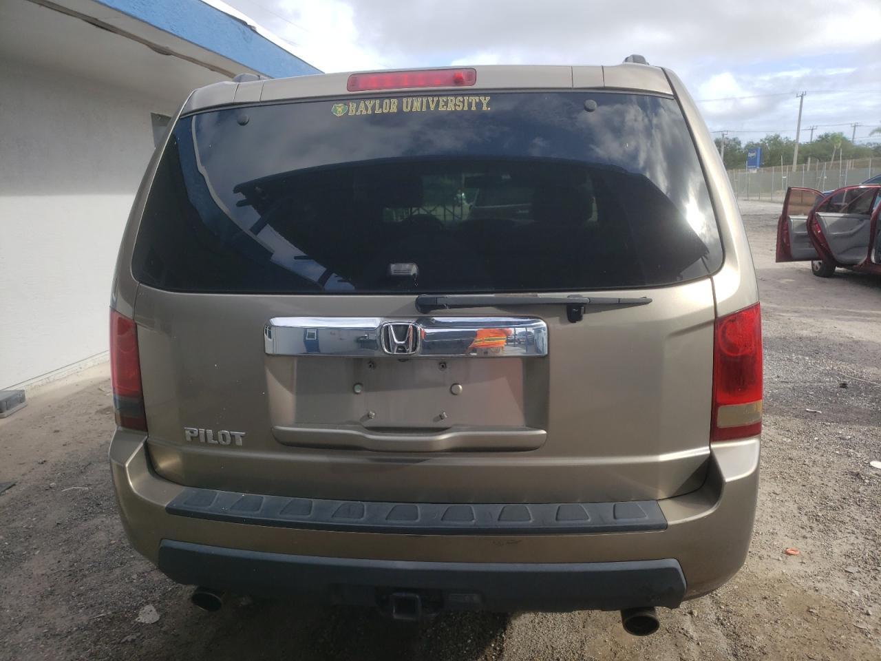 2011 HONDA PILOT