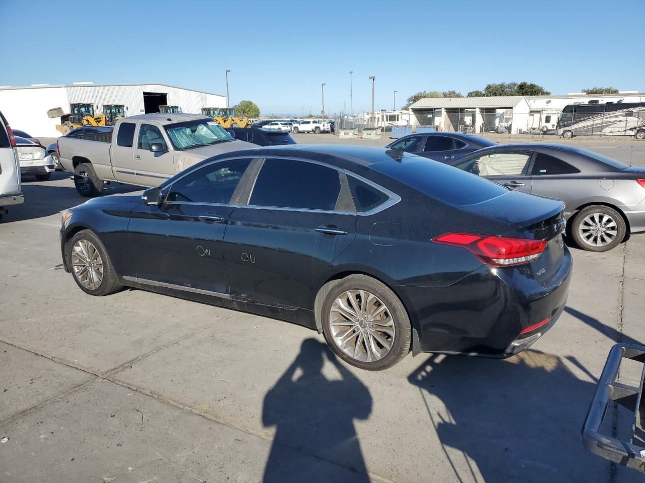 2016 HYUNDAI GENESIS