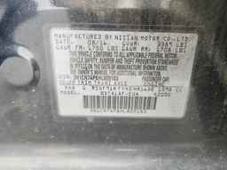 2017 NISSAN VERSA
