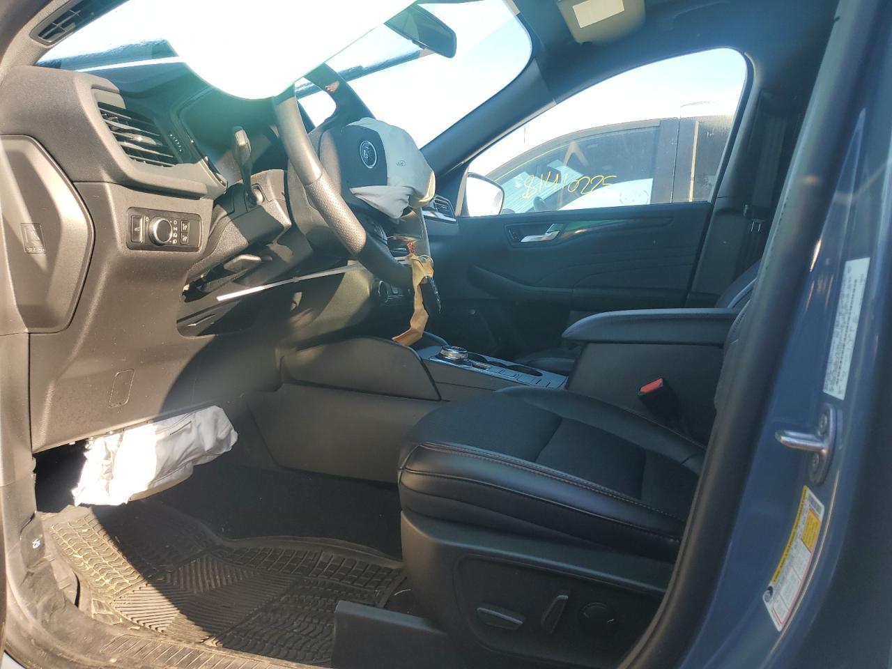 2025 FORD ESCAPE