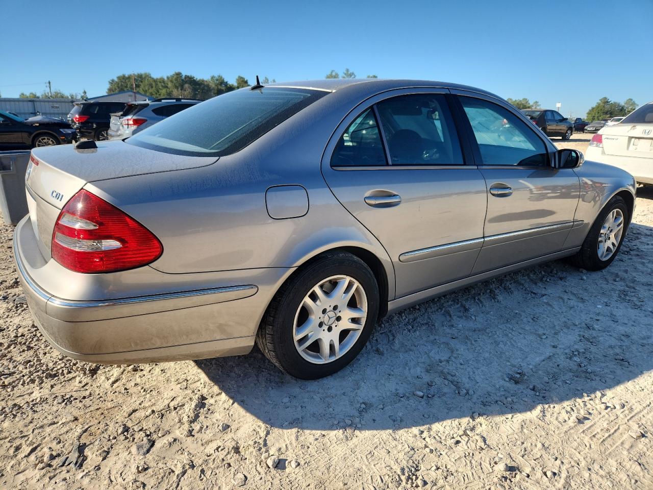 2005 MERCEDES-BENZ E-Class