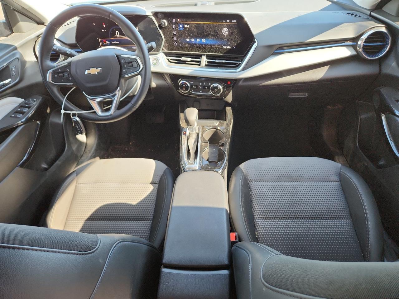 2025 CHEVROLET TRAX