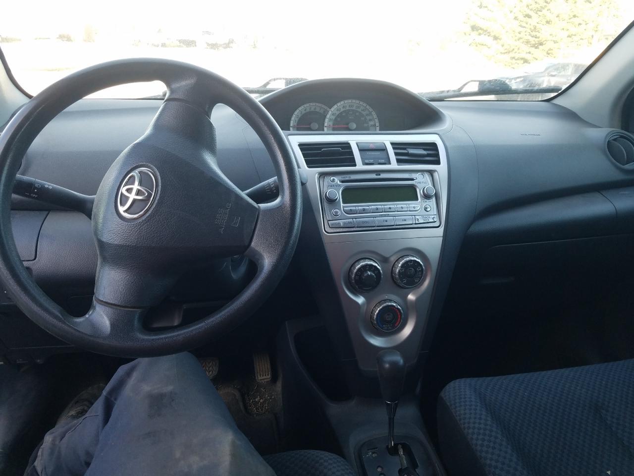 2008 TOYOTA YARIS