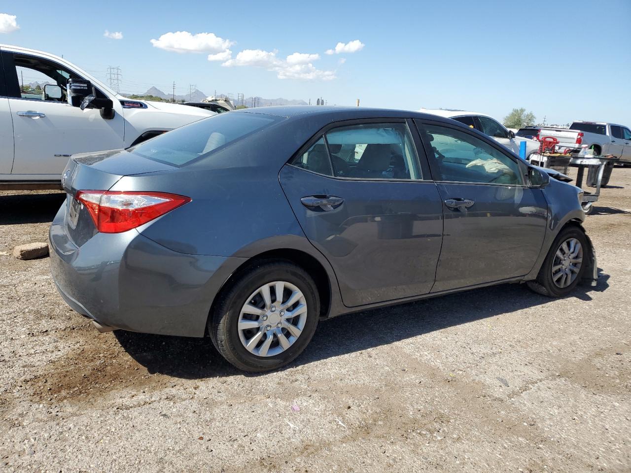 2016 TOYOTA COROLLA