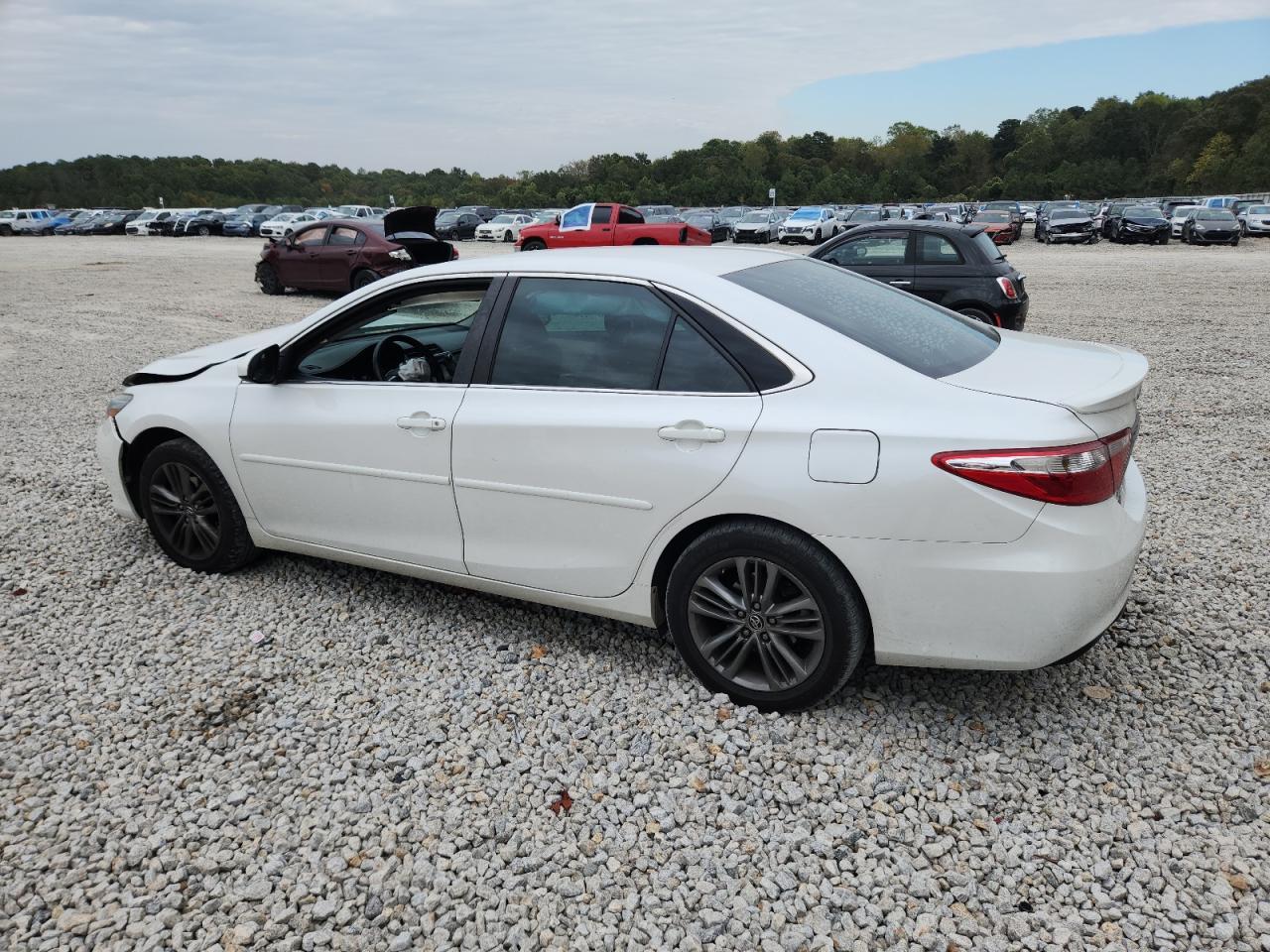 2016 TOYOTA CAMRY