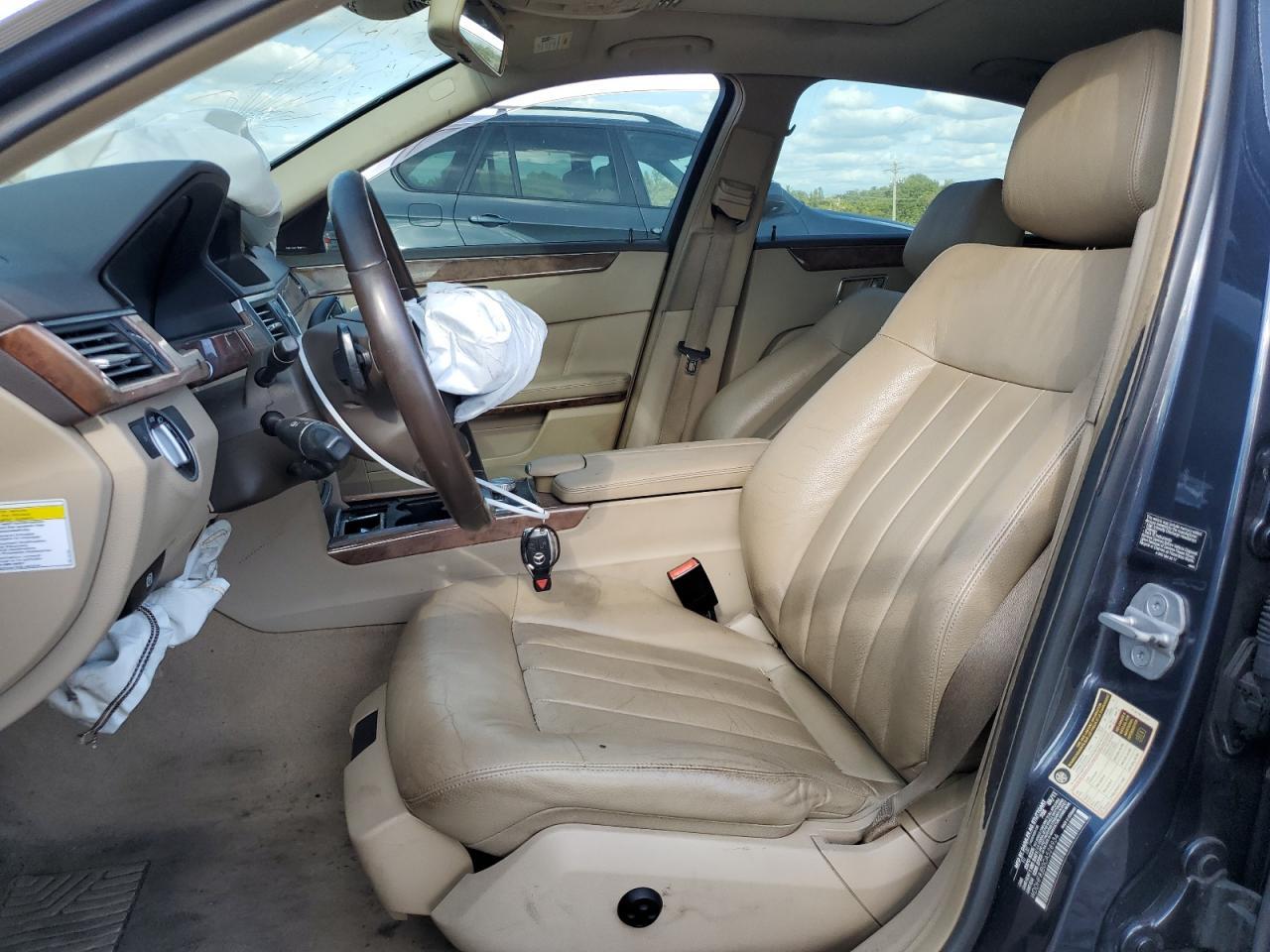 2012 MERCEDES-BENZ E-Class