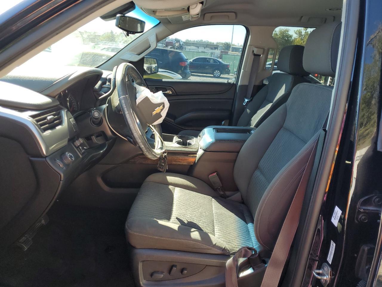 2016 CHEVROLET Tahoe