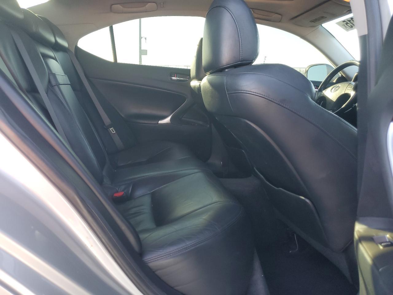 2006 LEXUS IS 250